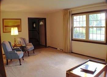 1st image of 76 N Nadine Pl