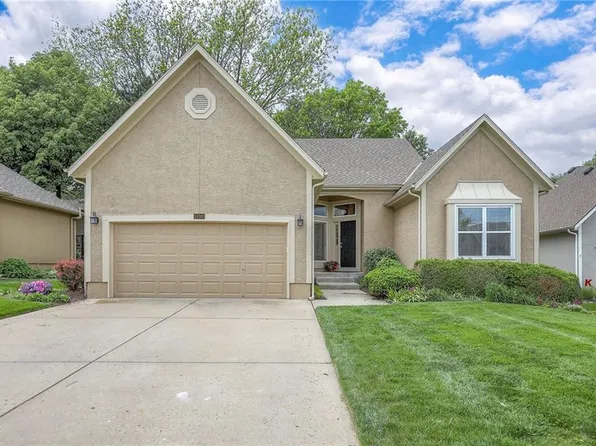 14860 Floyd Ln, Overland Park, KS 66223