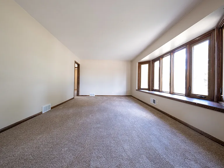 3818 Baillif Pl — Photo 2