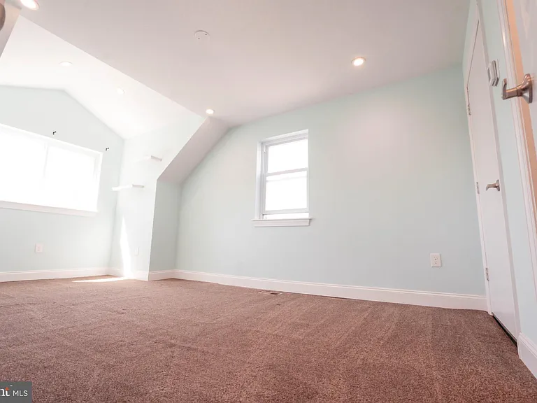 42 Grandview Dr — Photo 19