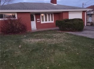 2364 Calvert St, Aliquippa, PA 15001