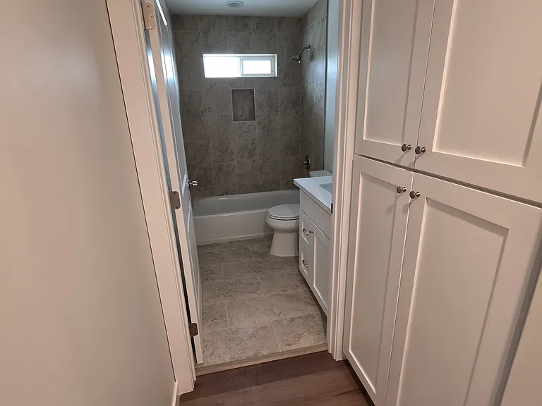615 N Fries Ave #1/2 — Photo 11