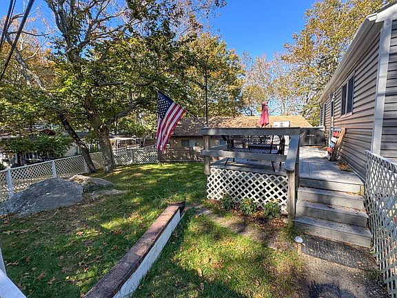 3rd image of 36 Cottage Rd