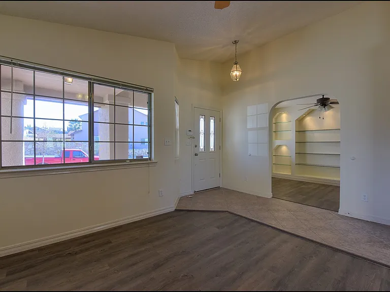 7077 Luz De Sol Dr — Photo 9