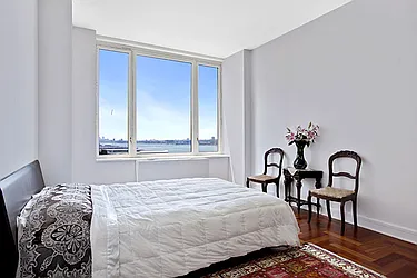 Sold by Nest Seekers International