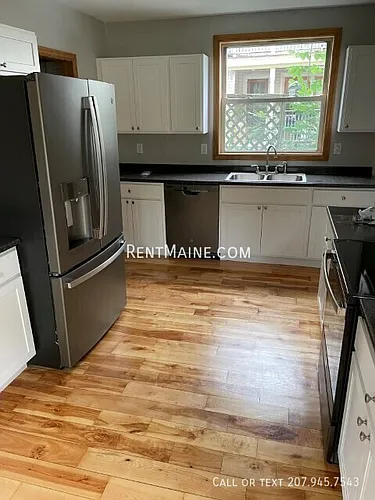 118 Grove St #2 Photo 1