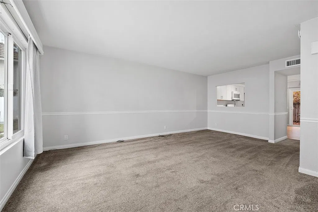 25885 Trabuco Rd — Photo 3