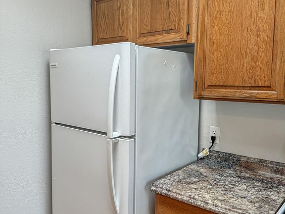 4th image of 3514 Van Dyke Ave APT 7