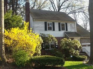 614 Wyndham Rd, Teaneck, NJ 07666