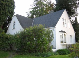 5917 Brooklyn Ave NE, Seattle, WA 98105