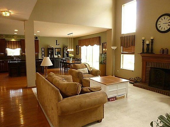 5th image of 6531 Walden Ct