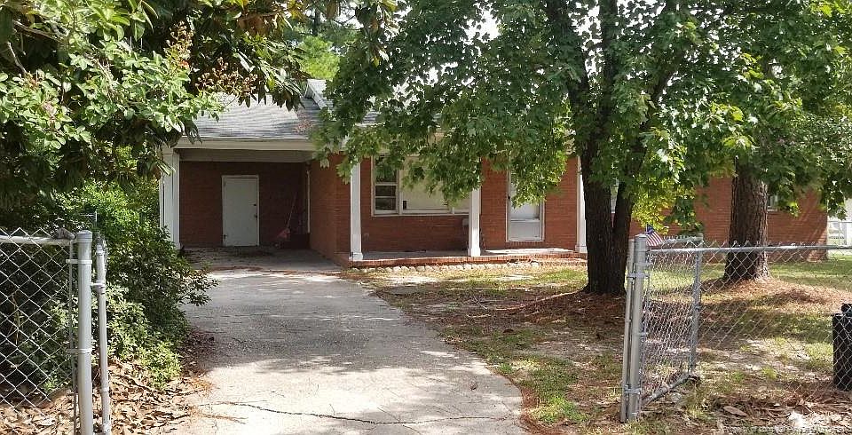 1st image of 3511 Pioneer Dr