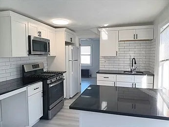 111 Union St #3 — Photo 2