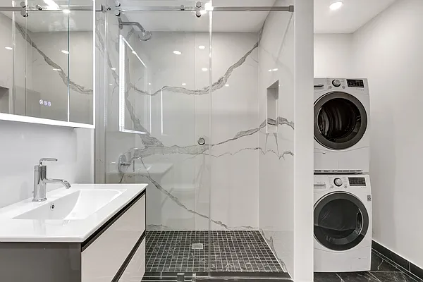 Rented by Brighton Management | media 19