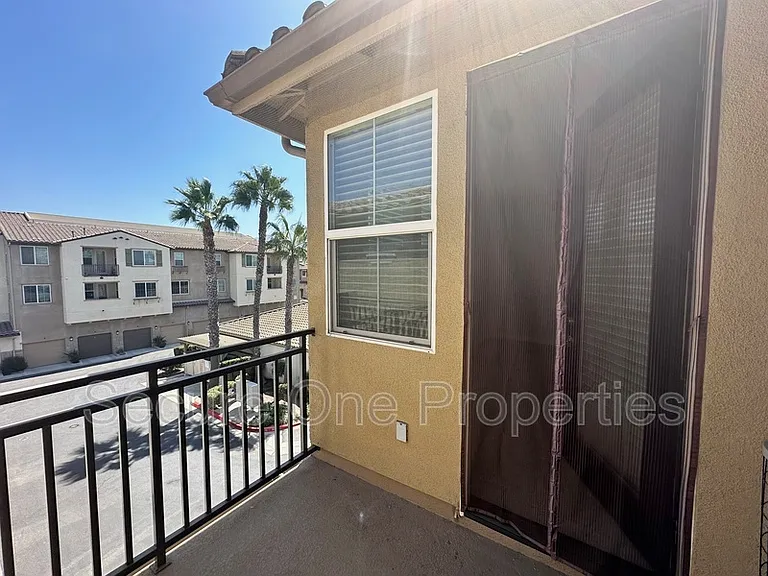 208 Riverdale Ct #715 — Photo 14