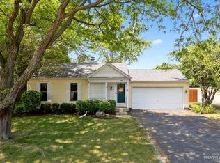 2680 Fieldstone Ct, Aurora, IL 60502