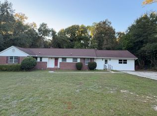 1713 Forest Dr, Camden, SC 29020