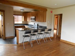 2155 Oneida St, Denver, CO 80207