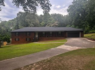 77 Forest Cir, Warrior, AL 35180