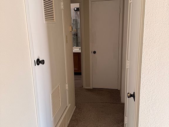 4th image of 120 N Troy Ave Unit B
