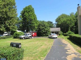 85 Madison Ave, Warminster, PA 18974
