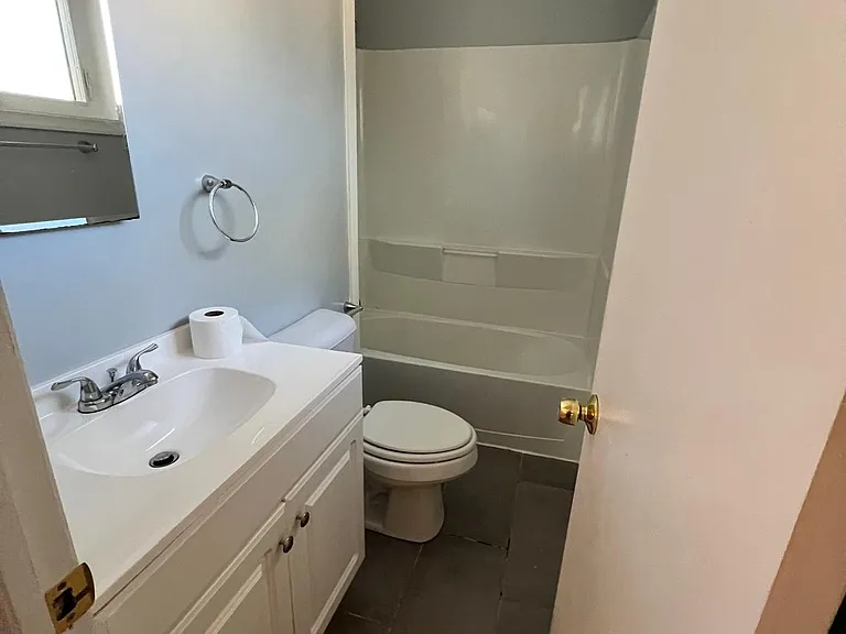 4200 Longleaf Dr — Photo 7