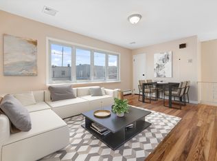 231 Maple St #B, Secaucus, NJ 07094