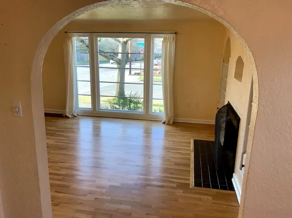 4 Bedroom, 1.5 Bath House, 1771 Lawrence St, Eugene, OR 97401