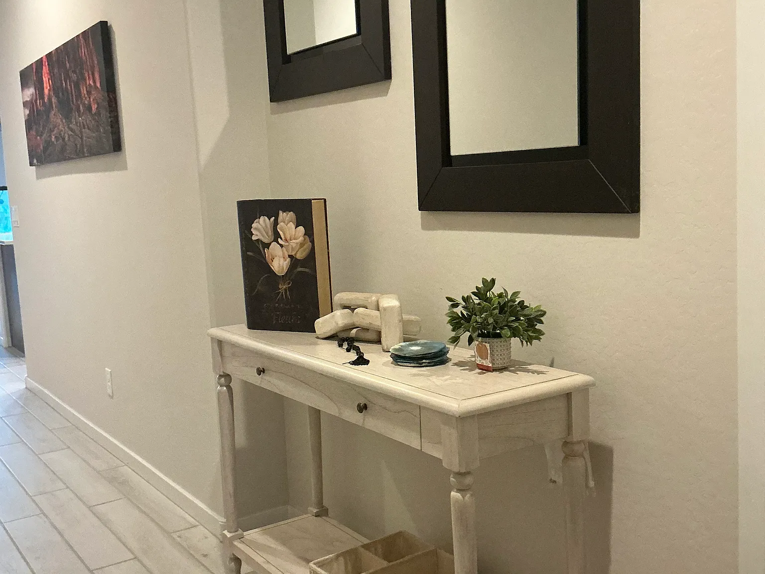 3 bed, 2200 sqft, $3,000 — Photo 3