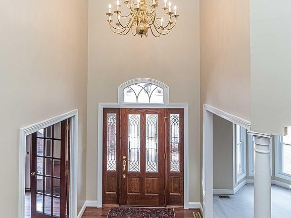 4th image of 2604 Isaac Dr