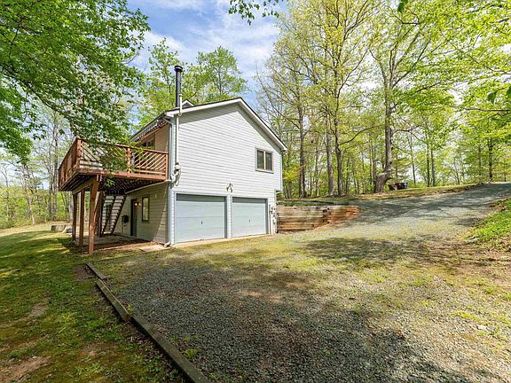 4th image of 4 Nutwood Cir