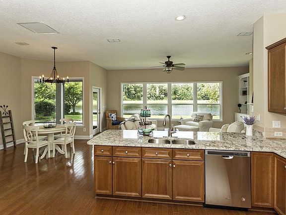 3rd image of 7896 Monterey Bay Dr