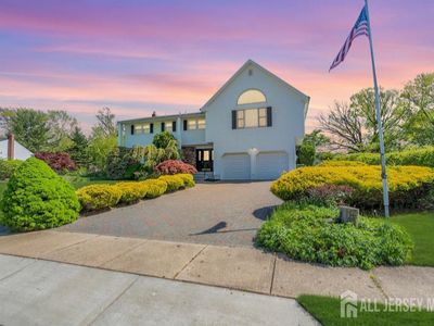 27 Rota Dr, Parlin, NJ, 08859