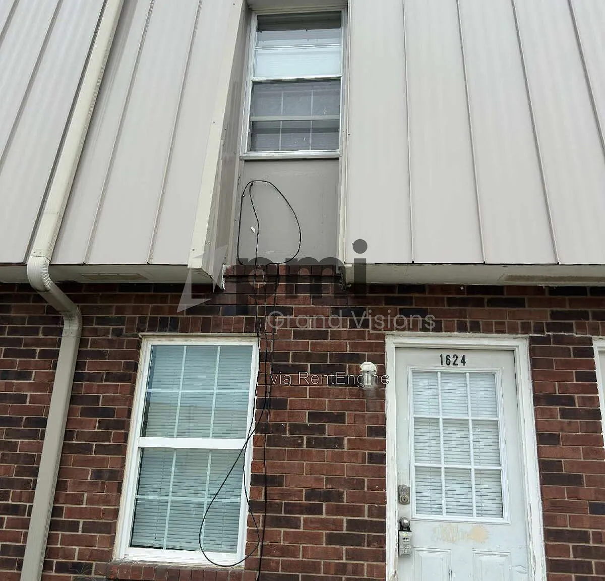 2 bed, 1.0 bath, 1487 sqft, $781 — Photo 1