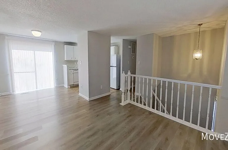 10932 Magenta Ln — Photo 6