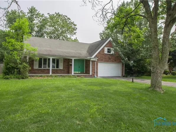 2229 Midlawn Dr, Toledo, OH 43614