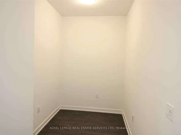 4699 Glen Erin Dr #906 — Photo 15