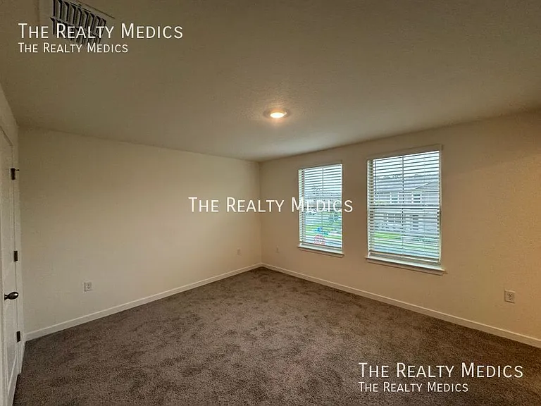 16594 Barbours Creek Way — Photo 16