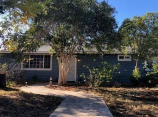 1903 Hartwright Rd, Vista, CA 92084