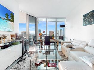 Paramount Miami World Cen, Miami, FL 33132