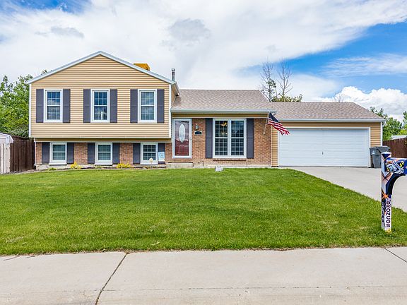 3rd image of 928 Quincy Dr