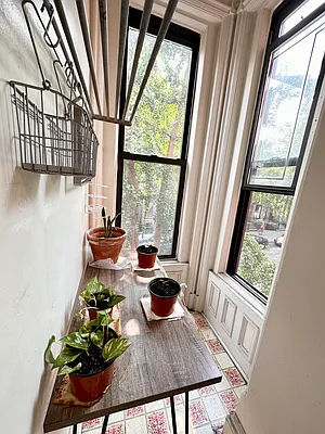 Rented by Garfield Realty  | media 15