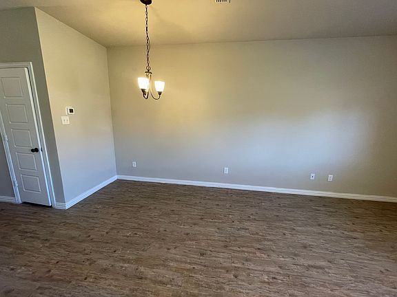 5th image of 127 Bennett Hills Dr #3