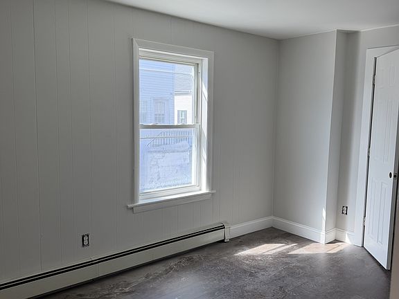 3rd image of 74 Highland Ave Floor 1
