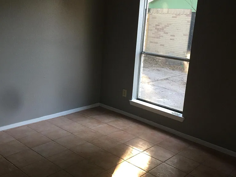 16339 Meadowbrook Farm Rd — Photo 14