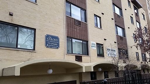 5th image of 6001 N Kenmore Ave APT 413