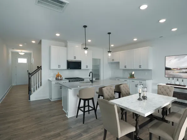51 Ara Ct #211, Angier, NC 27501