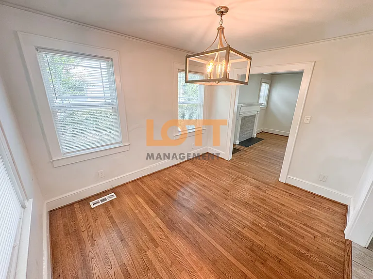 110 Pleasant Ridge Ave — Photo 14