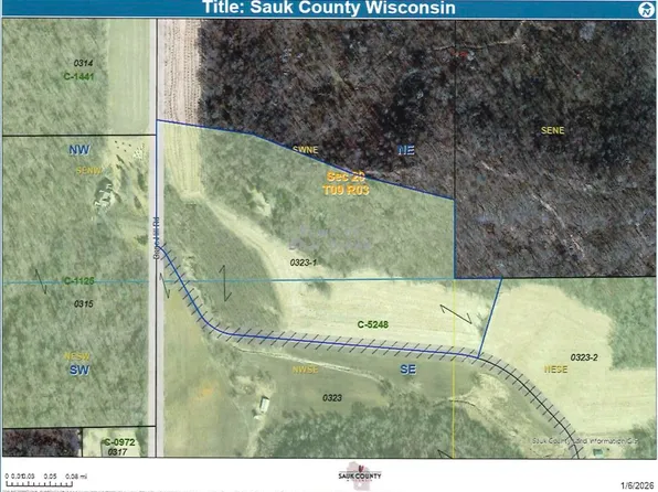 Dane Hill Rd, Spring Green, WI 53588