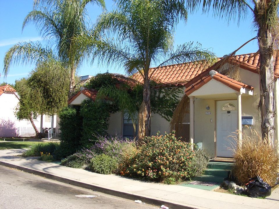 1st image of 1314 N Harvard Blvd